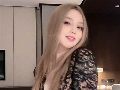 成人糖心VLOG视频APP：精彩内容尽在掌握，真实记录生活点滴！