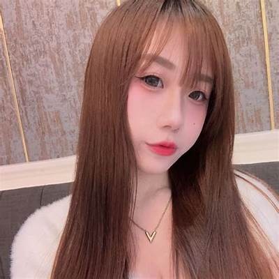 糖心女王第一季在线观看：甜蜜爱情故事尽在其中
