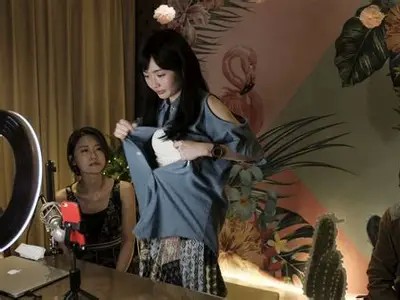观看糖心林夕在线直播，畅享精彩内容与互动体验