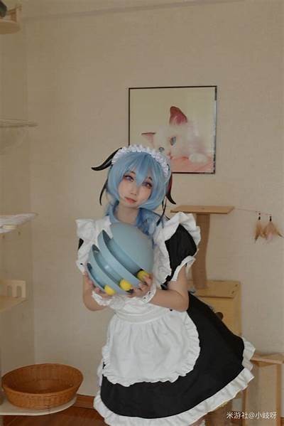 cosplay甘雨的糖心视频，带你领略游戏魅力与甜美风情